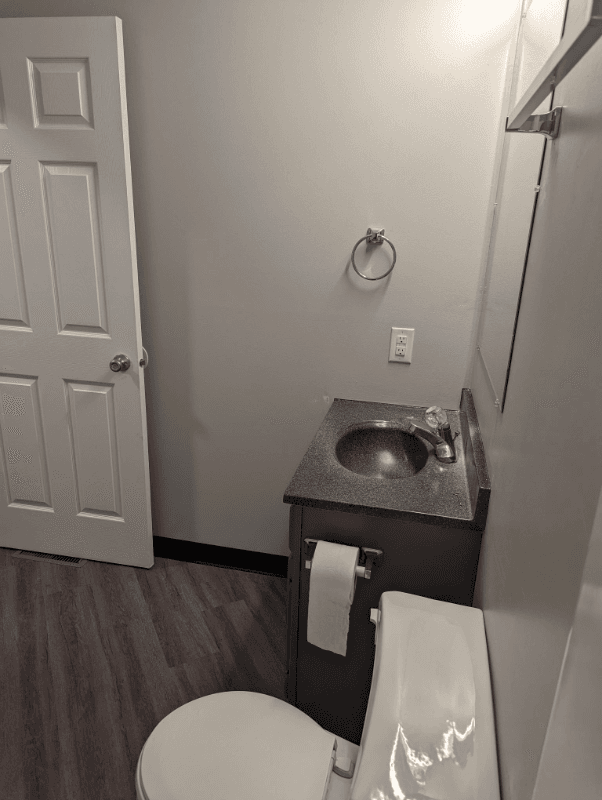 Bloomington Apartment: 7219 W. Susan Street