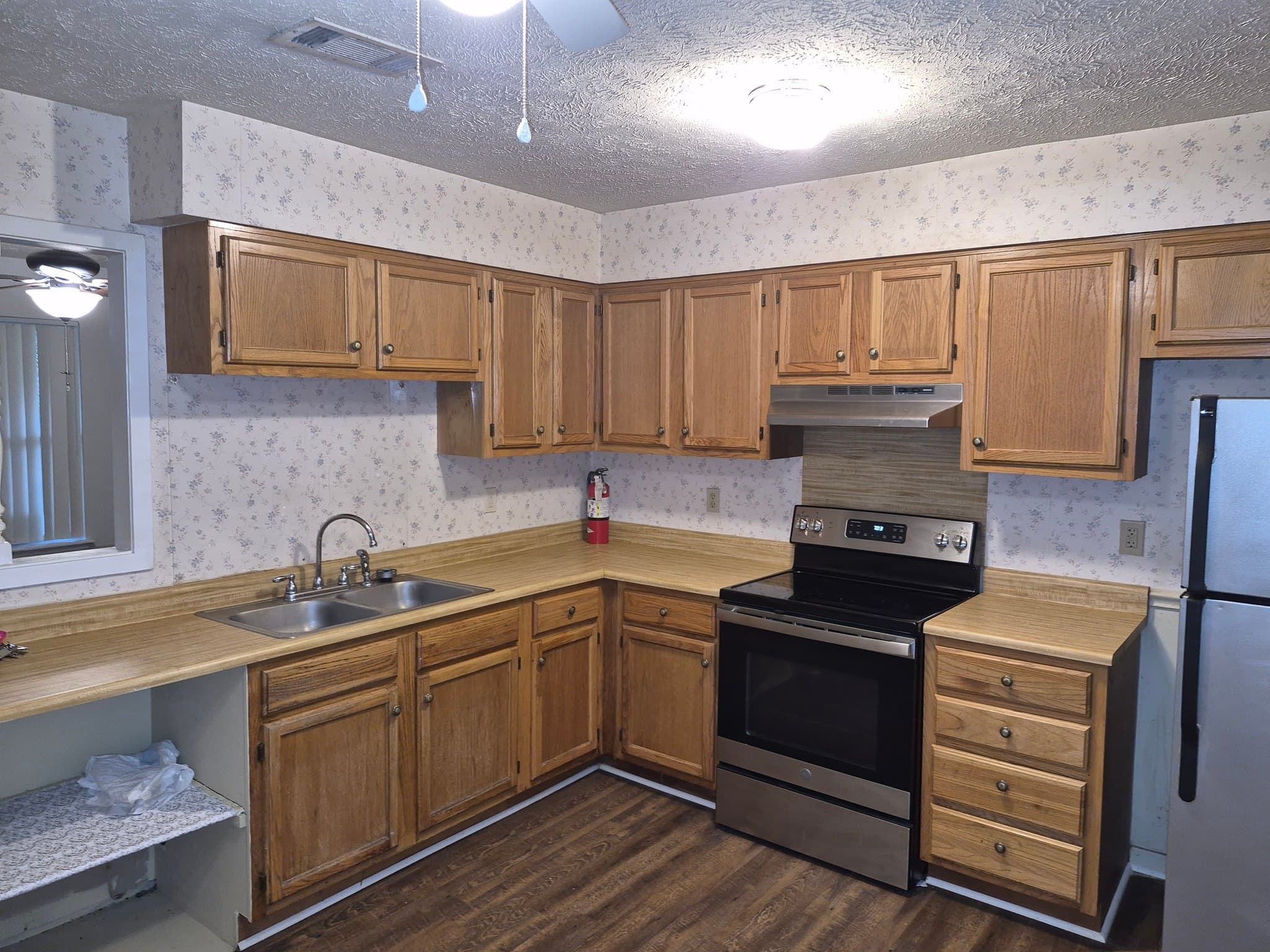 Jackson House: 1478 Bass Ave