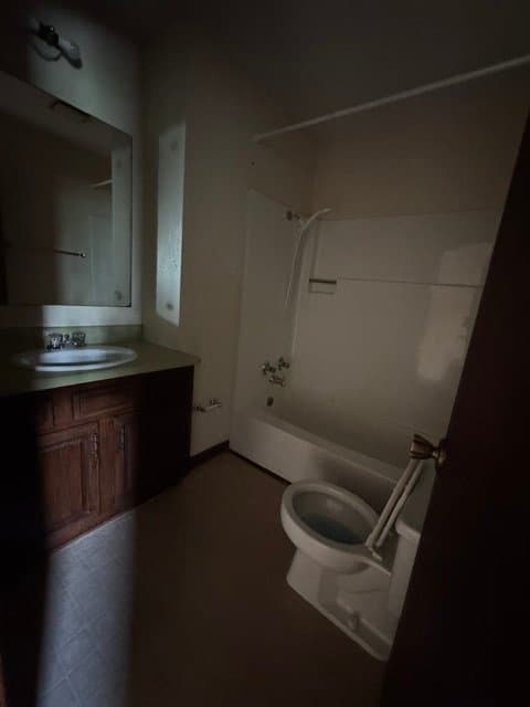Union City Apartment: 1252 Pleasant Valley Rd