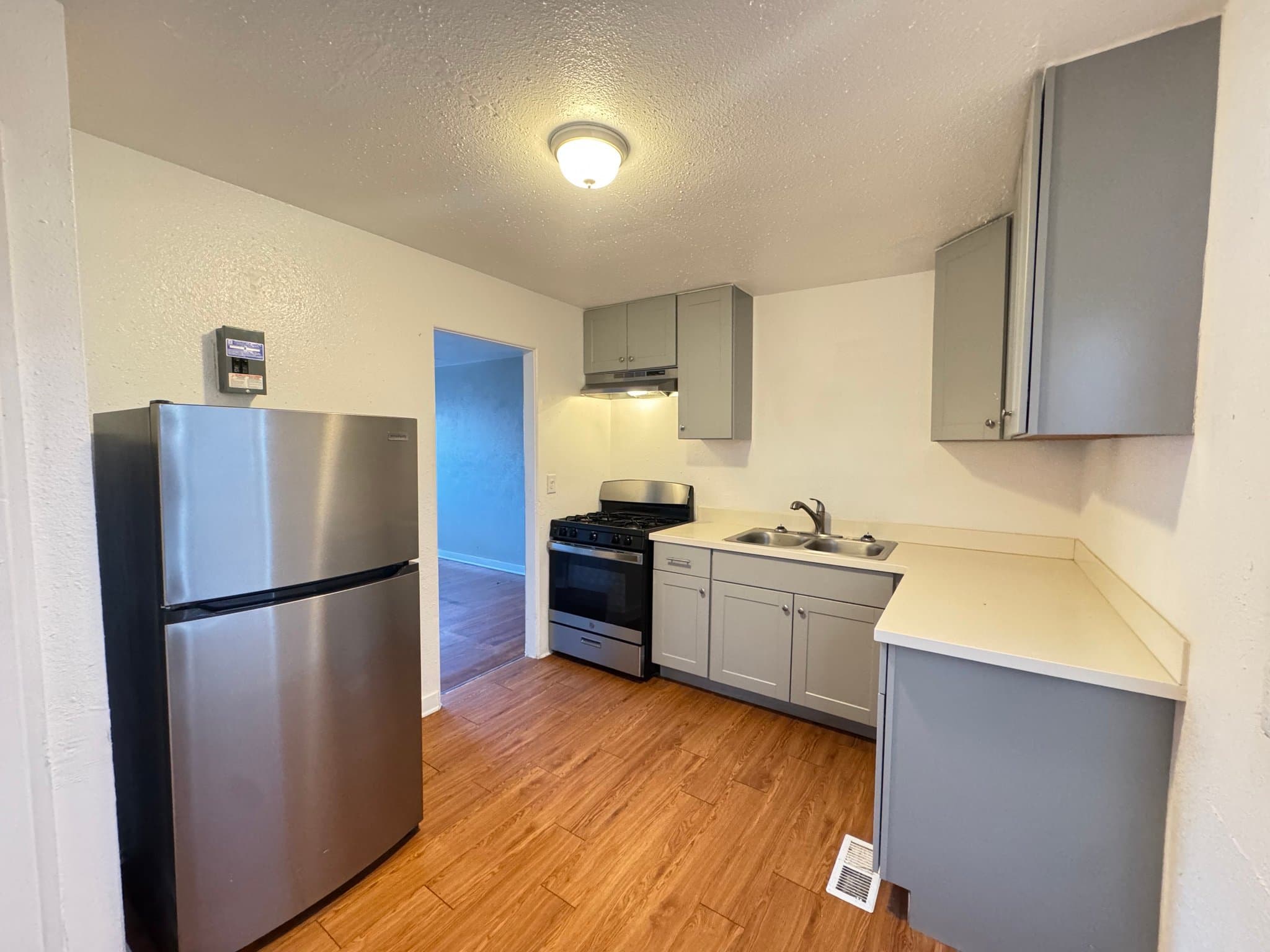Oklahoma City Apartment: 2030 NW 25th St
