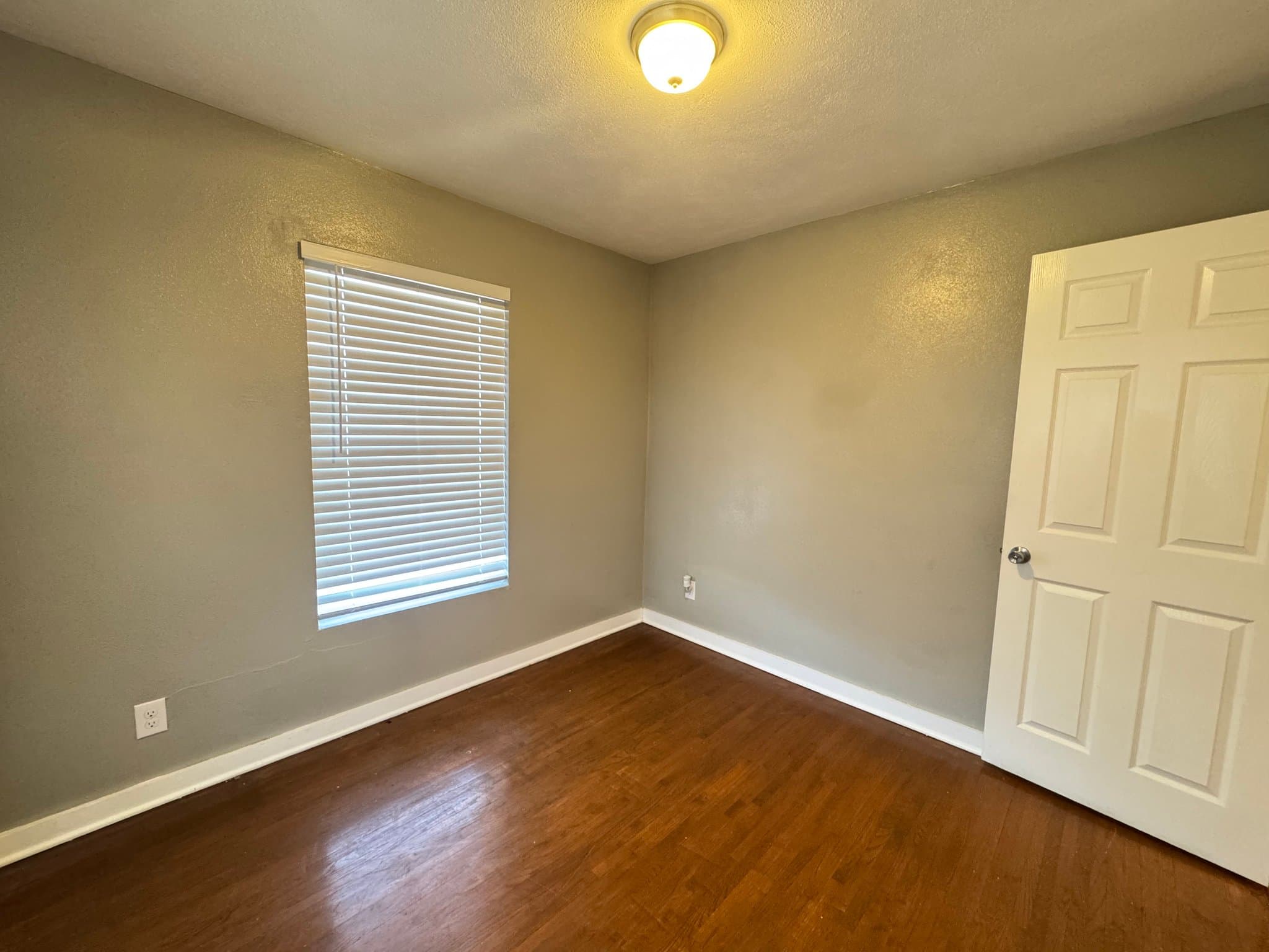 Oklahoma City Apartment: 2030 NW 25th St