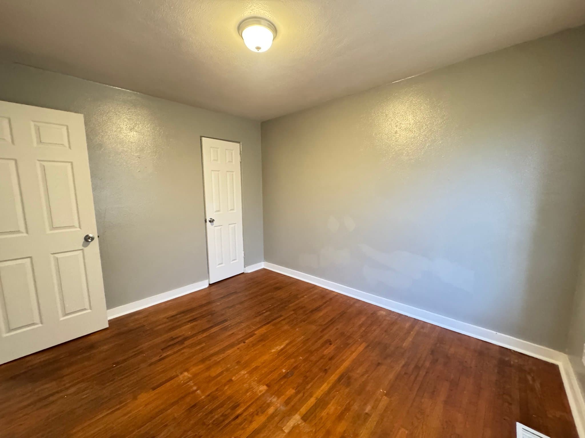 Oklahoma City Apartment: 2030 NW 25th St
