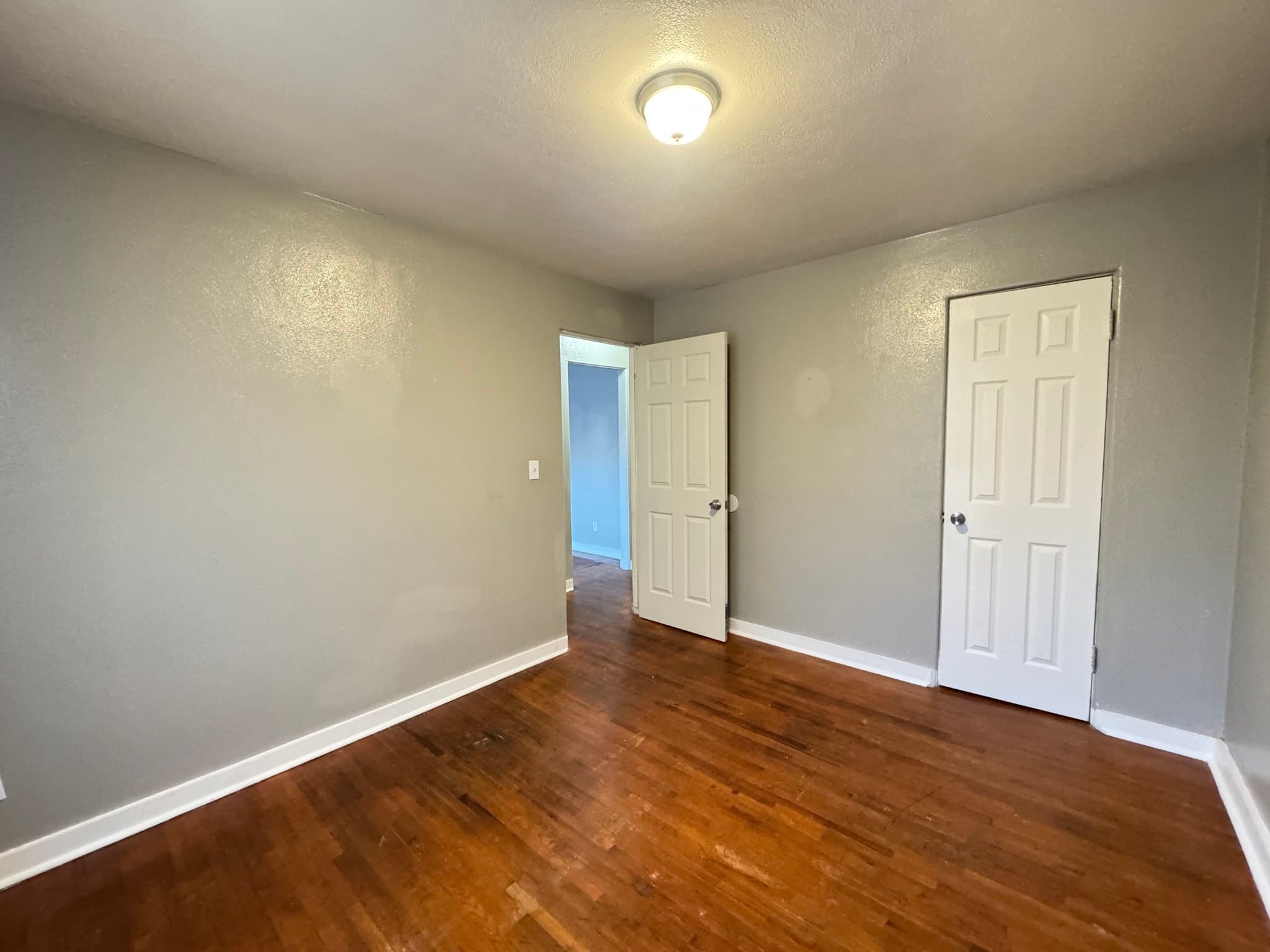 Oklahoma City Apartment: 2030 NW 25th St