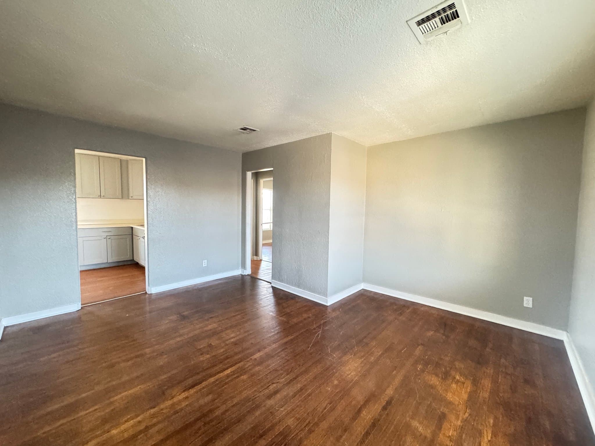 Oklahoma City Apartment: 2030 NW 25th St