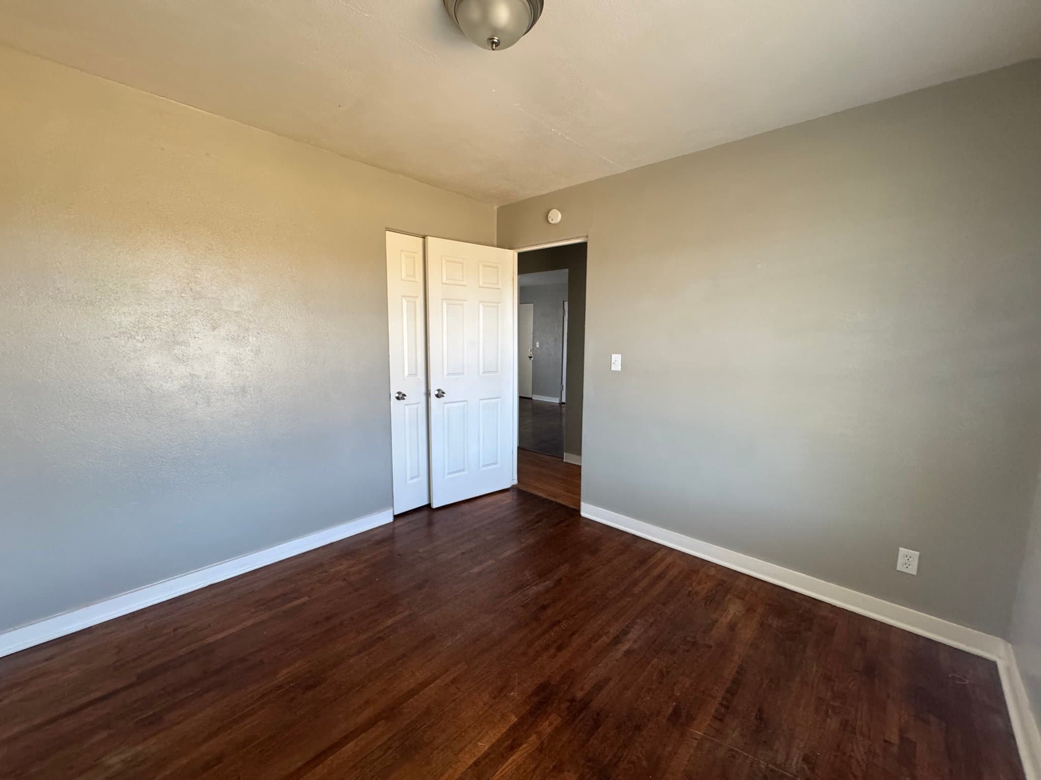 Oklahoma City Apartment: 2030 NW 25th St