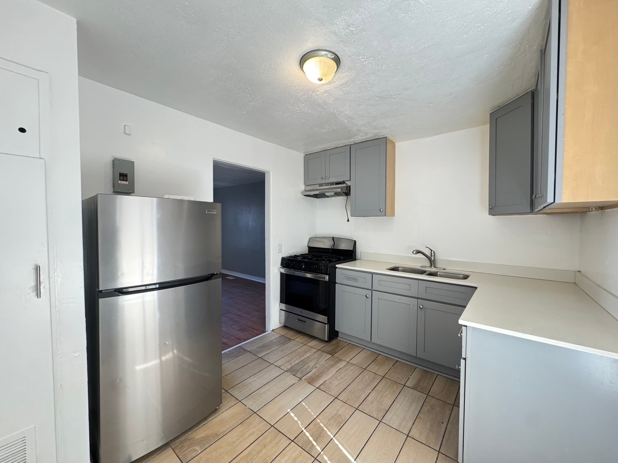 Oklahoma City Apartment: 2030 NW 25th St
