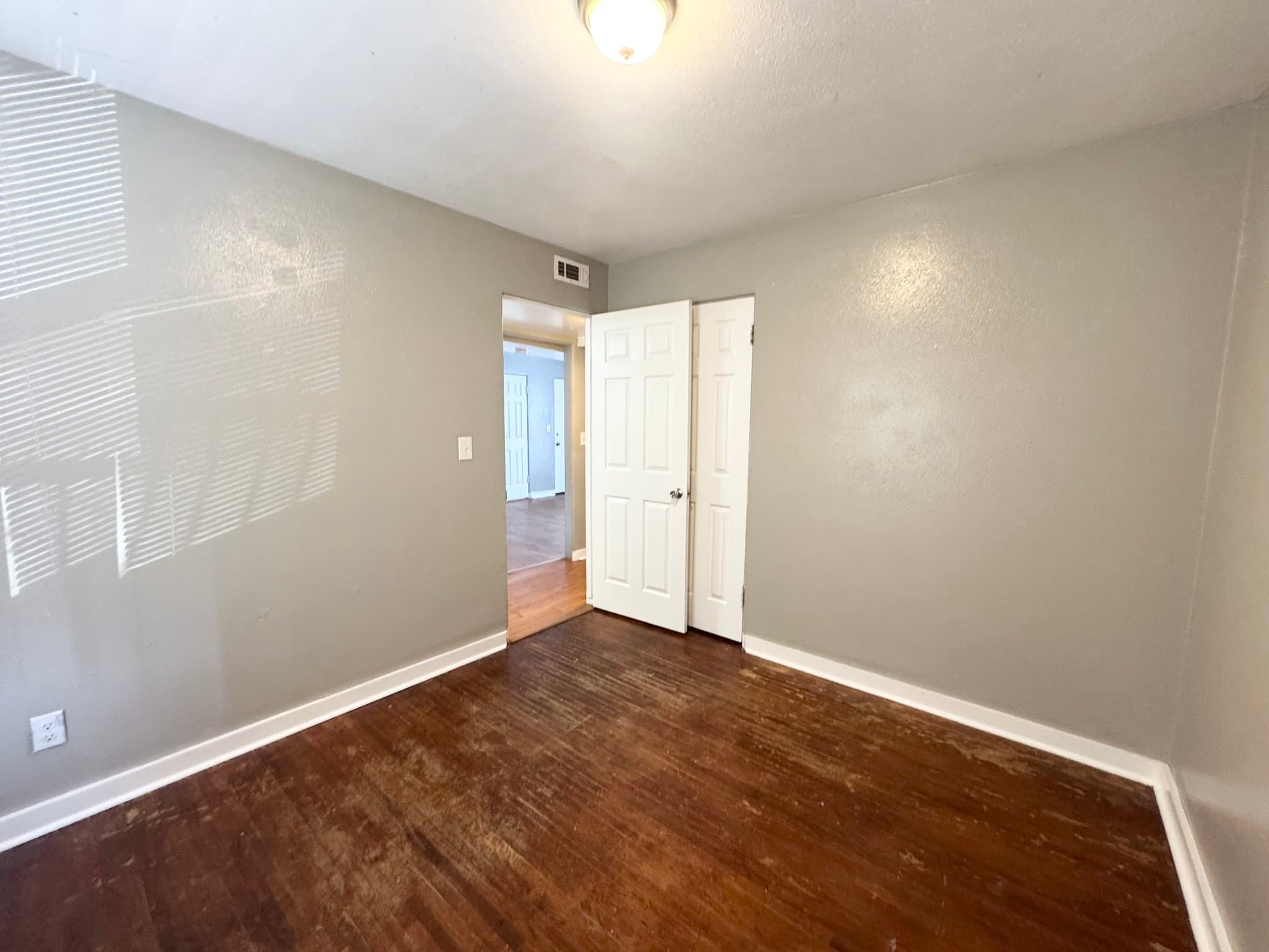 Oklahoma City Apartment: 2030 NW 25th St