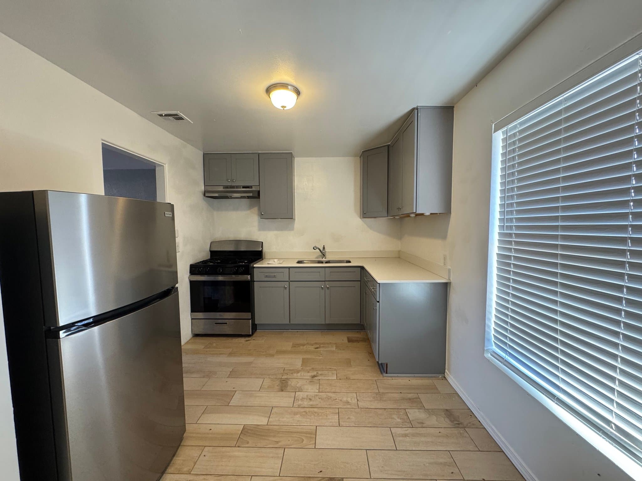 Oklahoma City Apartment: 2030 NW 25th St