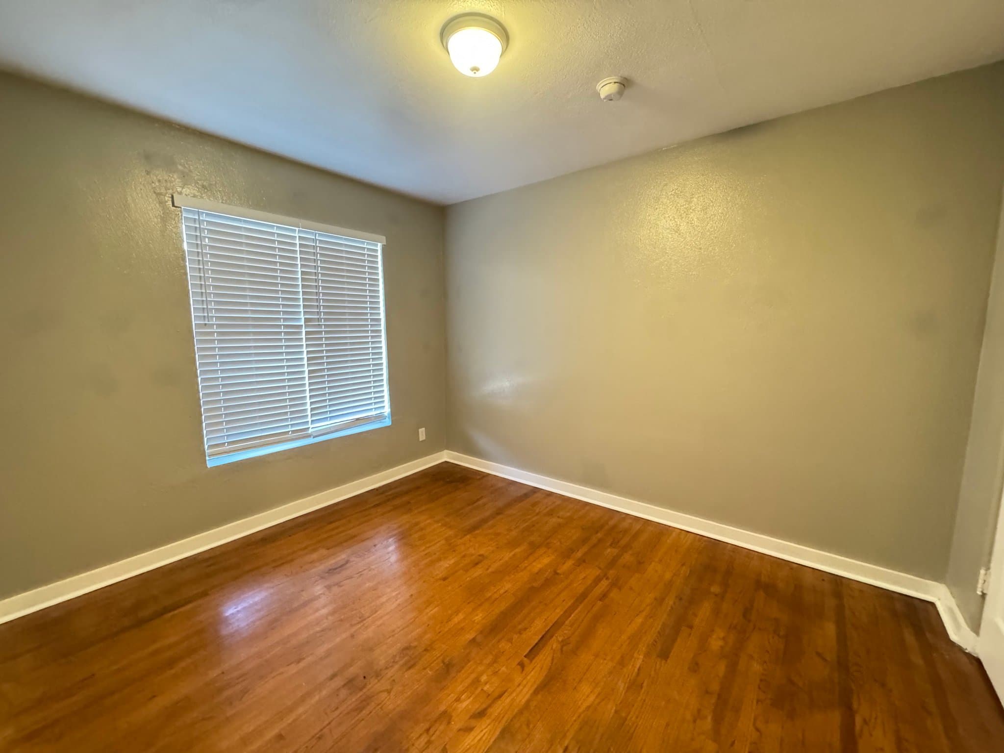 Oklahoma City Apartment: 2030 NW 25th St