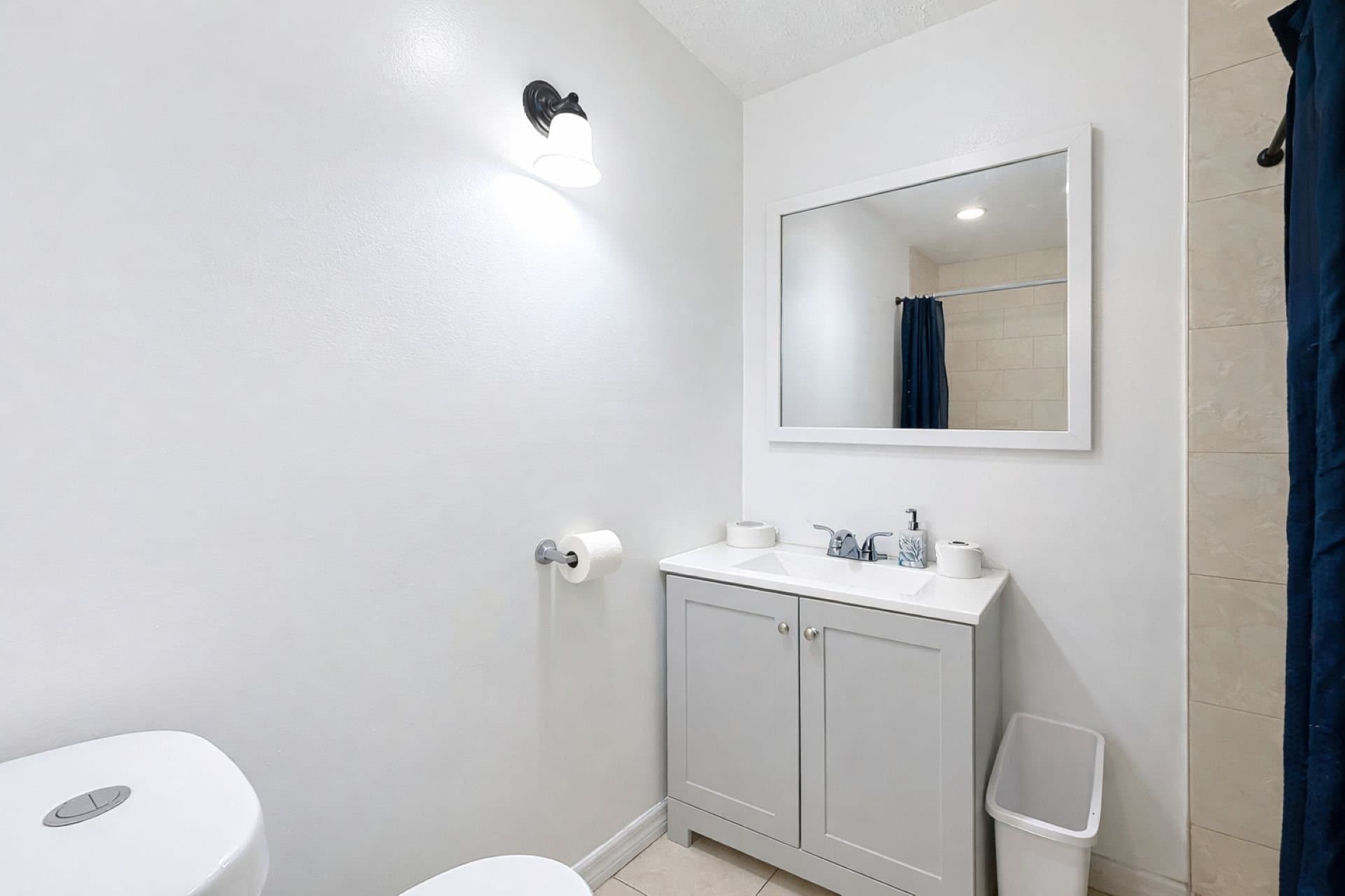 Jacksonville Single Room: 842 W 31st St