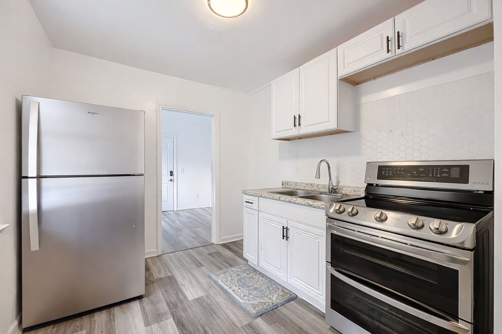 Jacksonville Single Room: 842 W 31st St