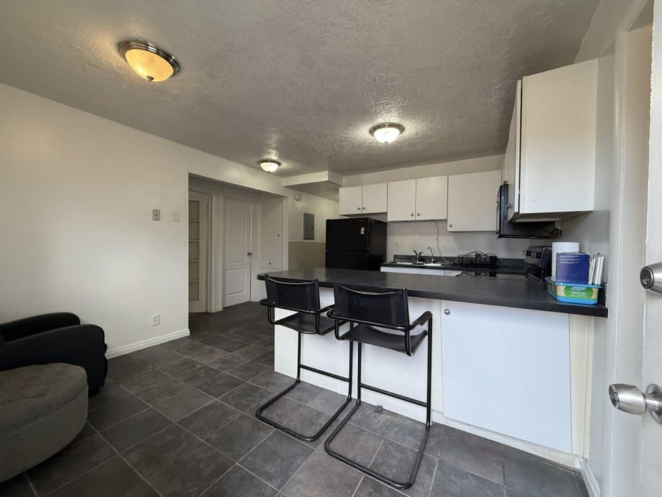 Salt Lake City Single Room: 2493 S 600 E