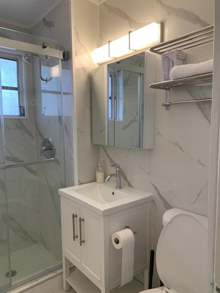 miami beach Apartment: 545 michigan ave