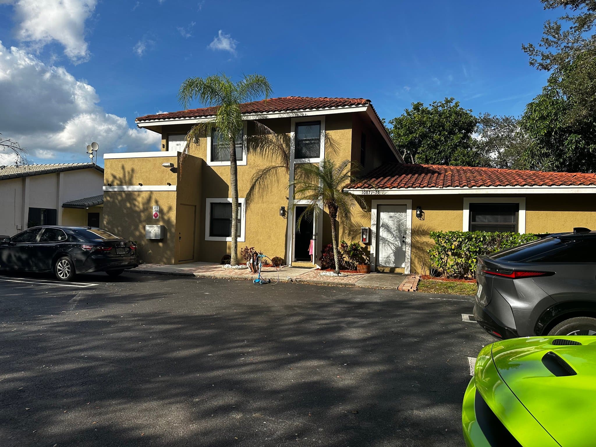 Coral Springs Townhome: 10875 nw 45th st