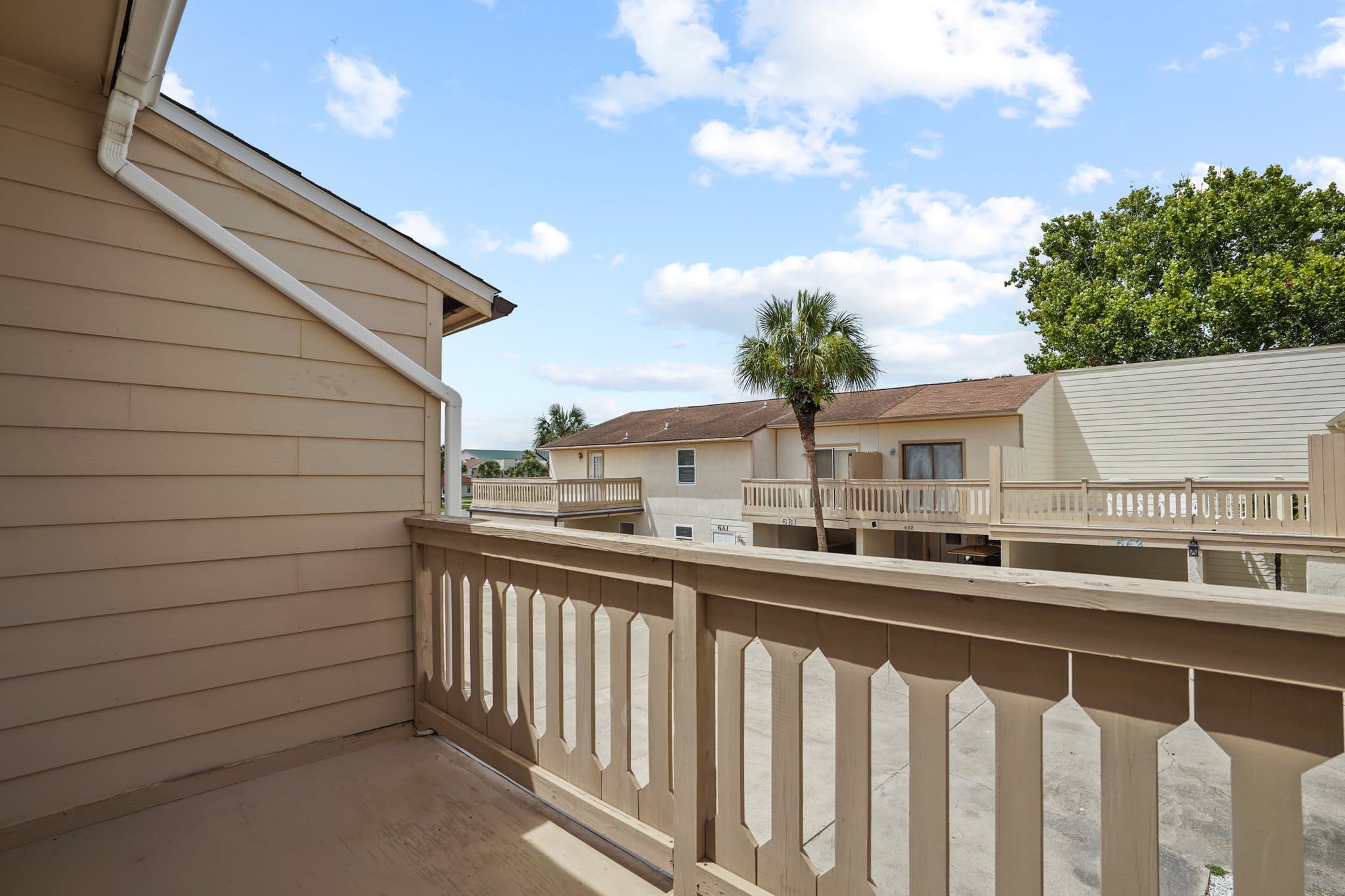 Panama City Beach Townhome: 17462 Front Beach Rd