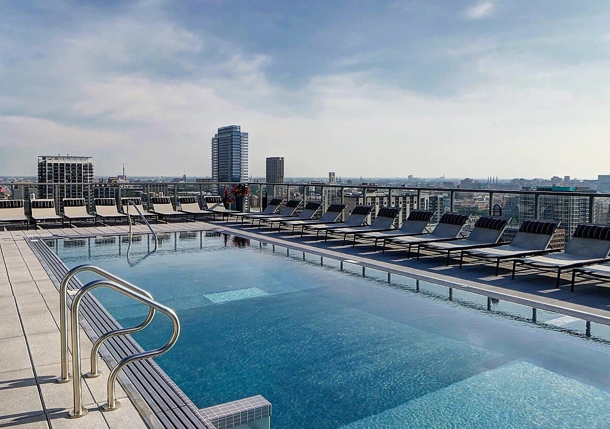 Chicago Apartment: 145 N Desplaines