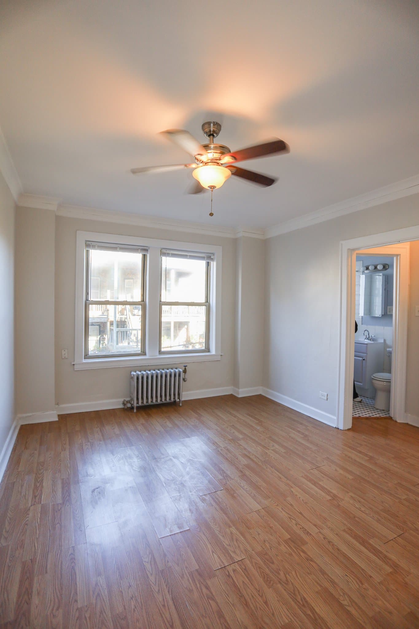 Chicago Apartment: 922 Eastwood