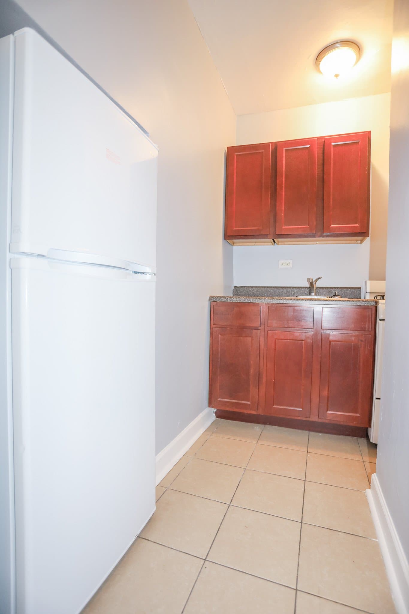 Chicago Apartment: 922 Eastwood