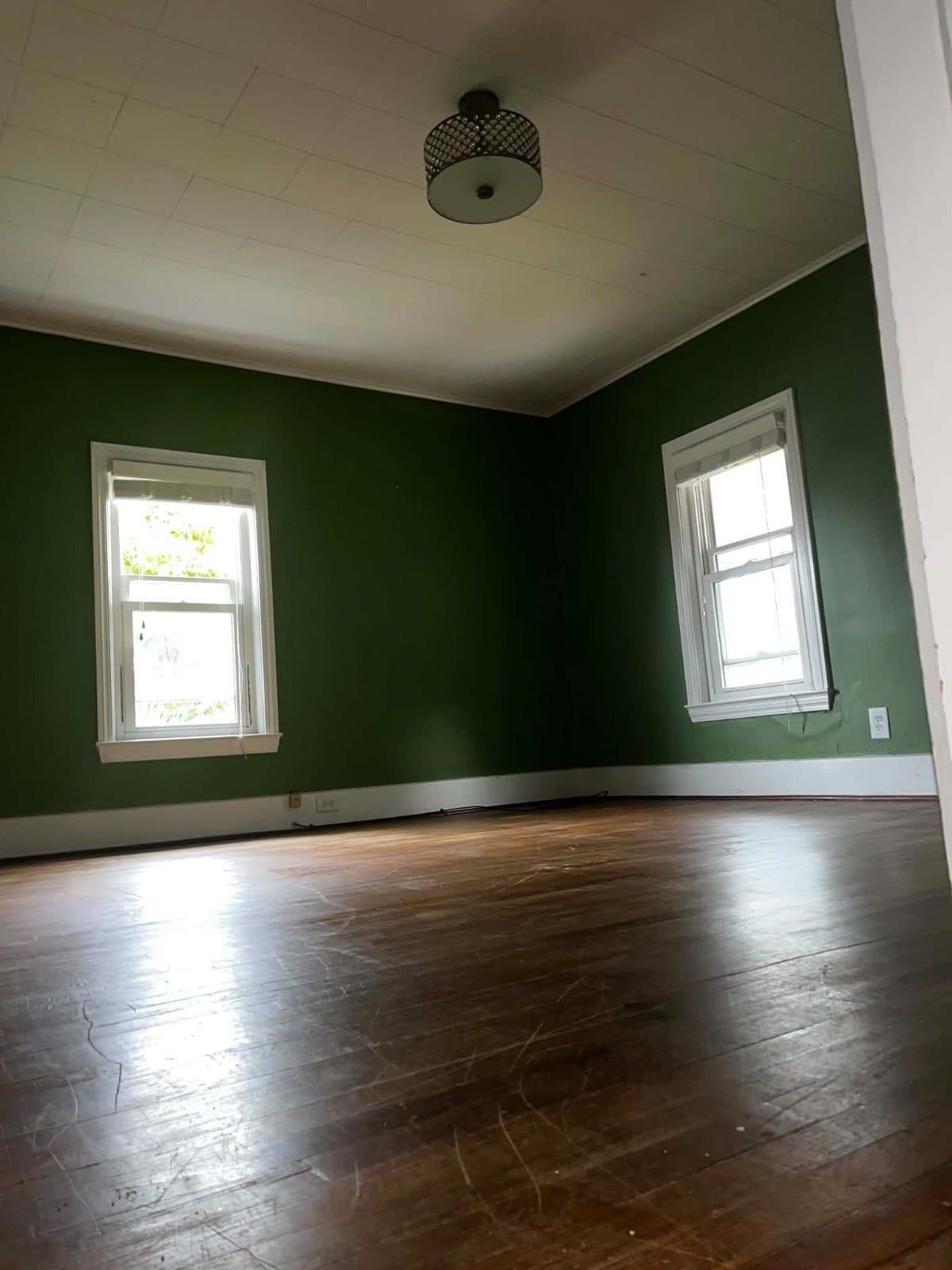 Greenville House: 9 N Diamond Street