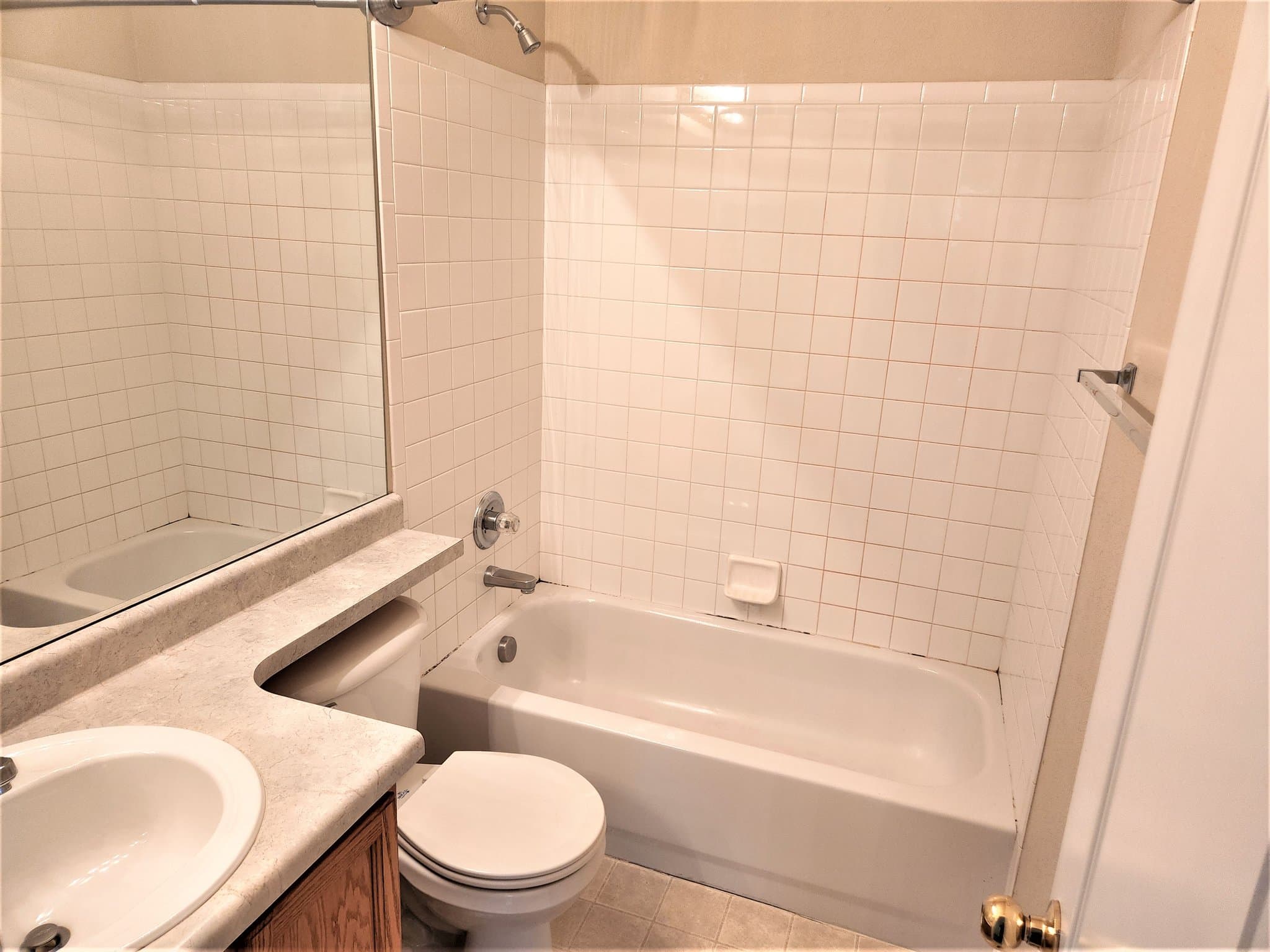 Fountain House: 796 Ridgebury Place