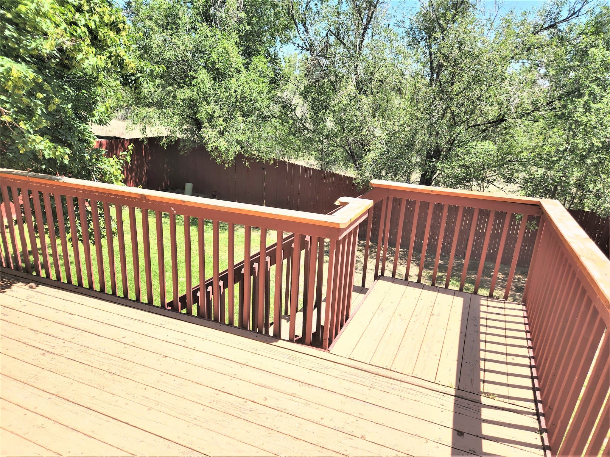 Fountain House: 796 Ridgebury Place