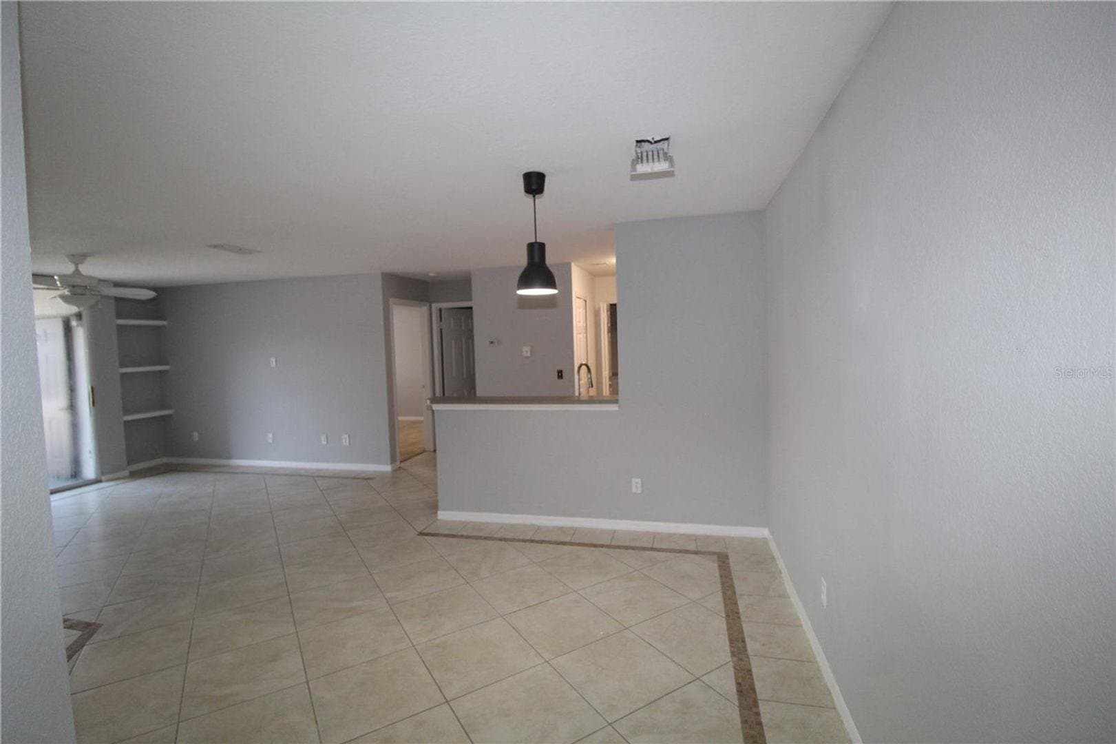 ORLANDO Townhome: 8801 Latrec Ave Orlando