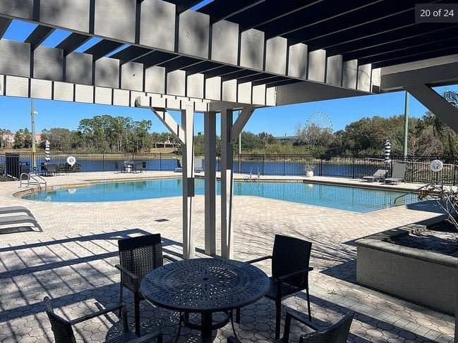 ORLANDO Townhome: 8801 Latrec Ave Orlando