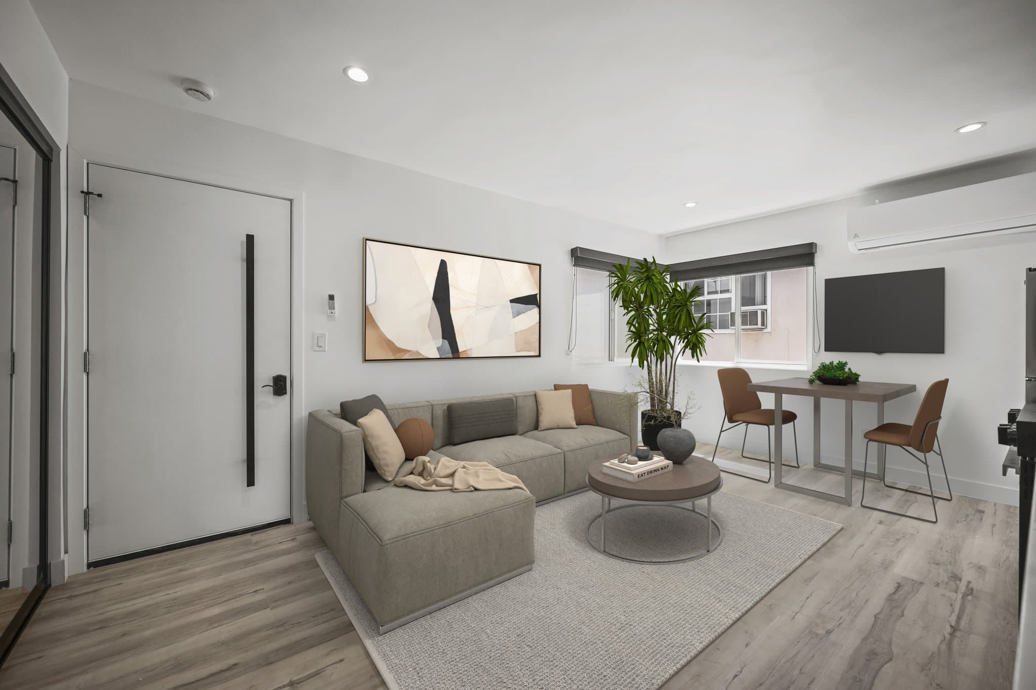 Los Angeles Apartment: 111 N Normandie Avenue