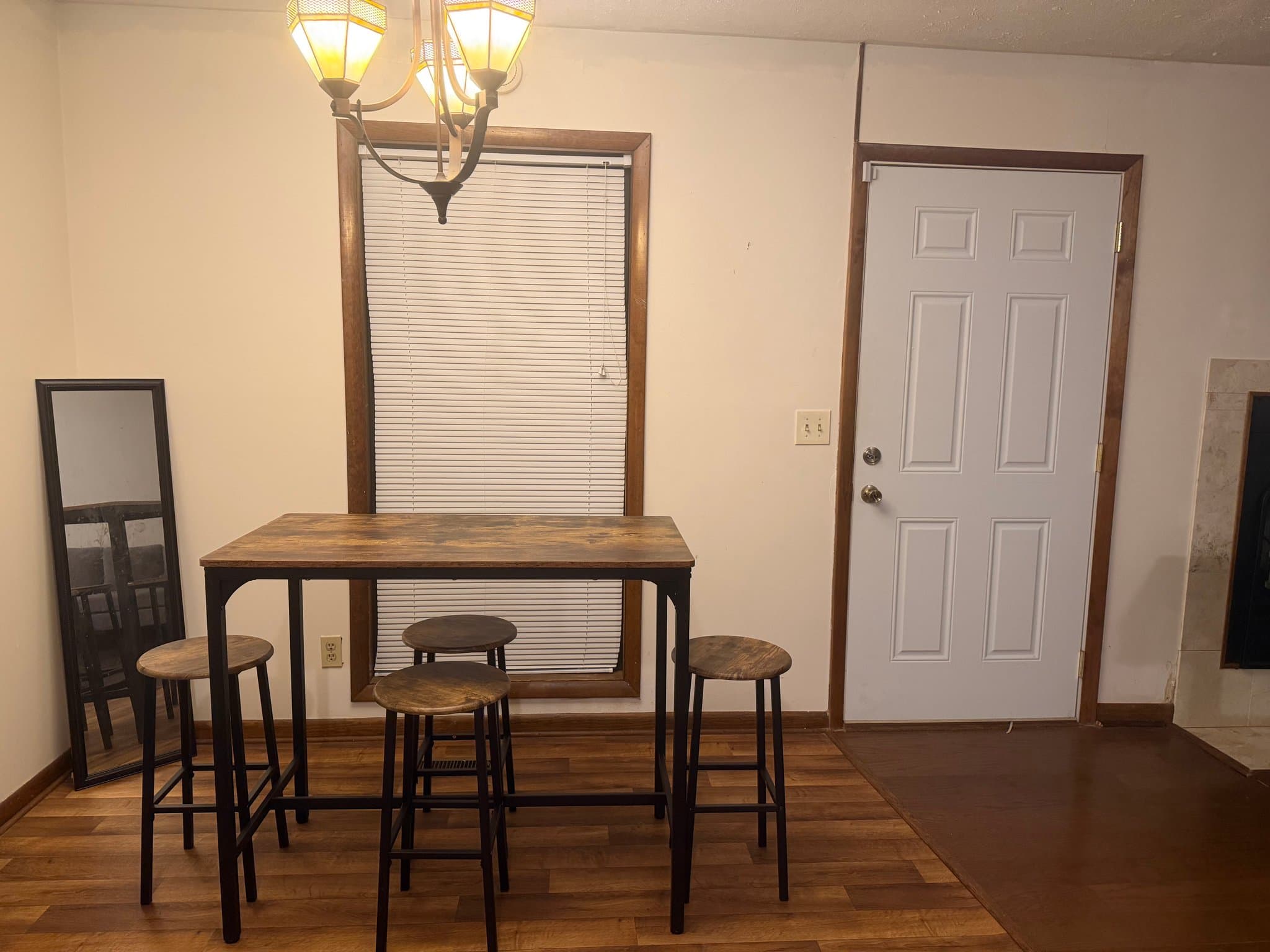 fayettville Single Room: 6808 sugarbin lane