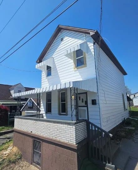 Brackenridge Single Room: 807 Hazlett Ave
