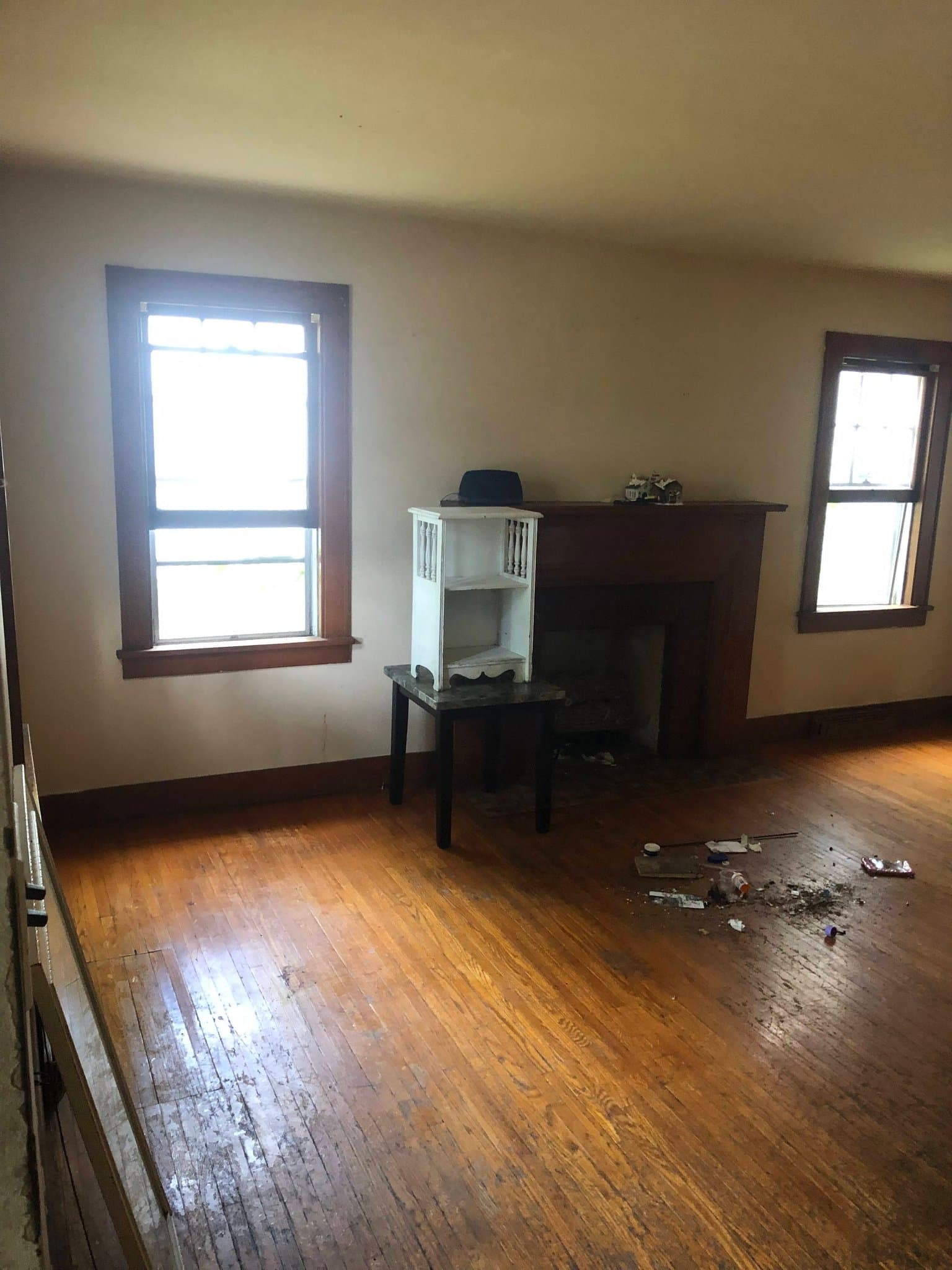 Decatur House: 1073 W Packard St
