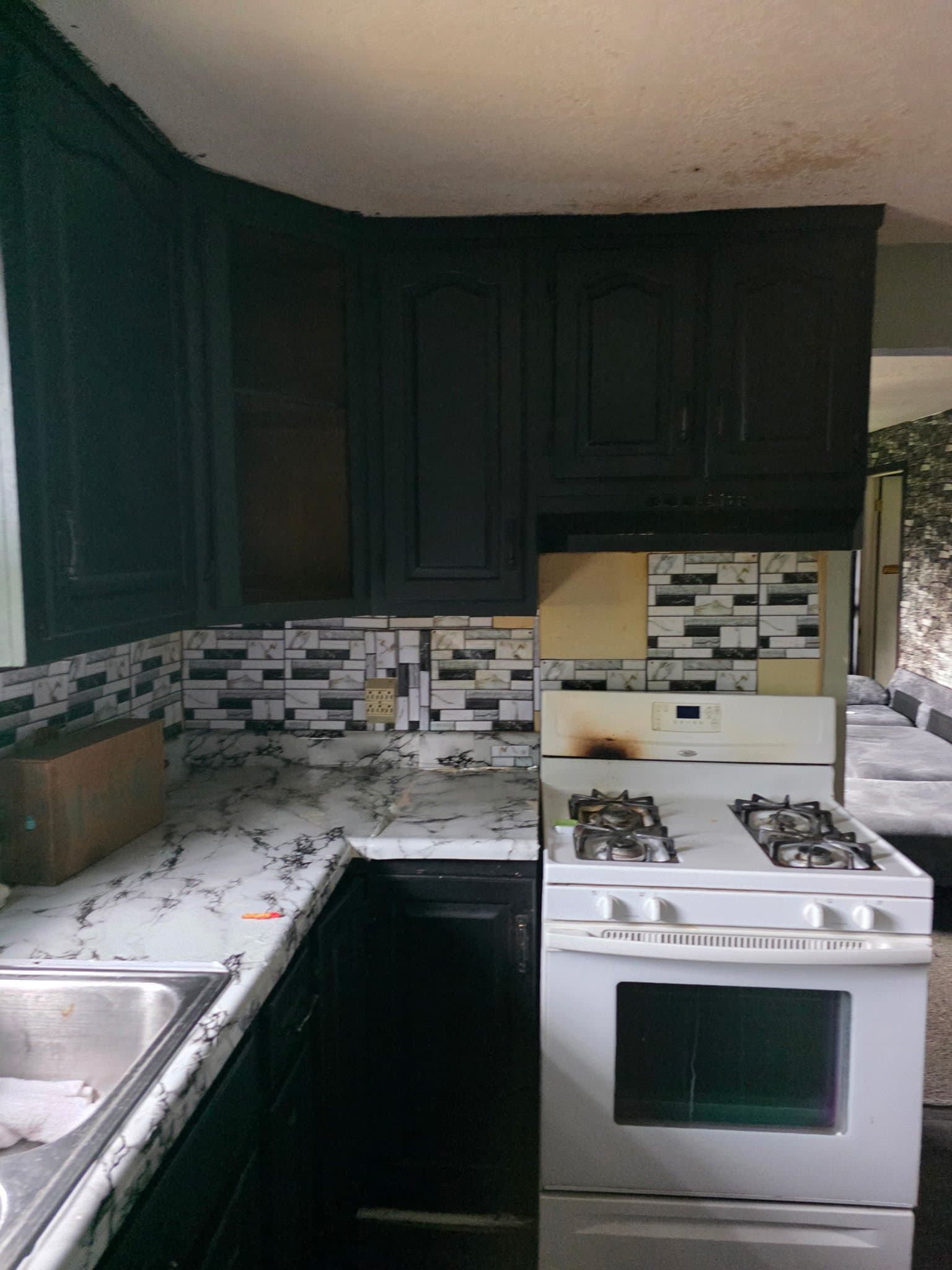 Decatur House: 132 N 23rd Place