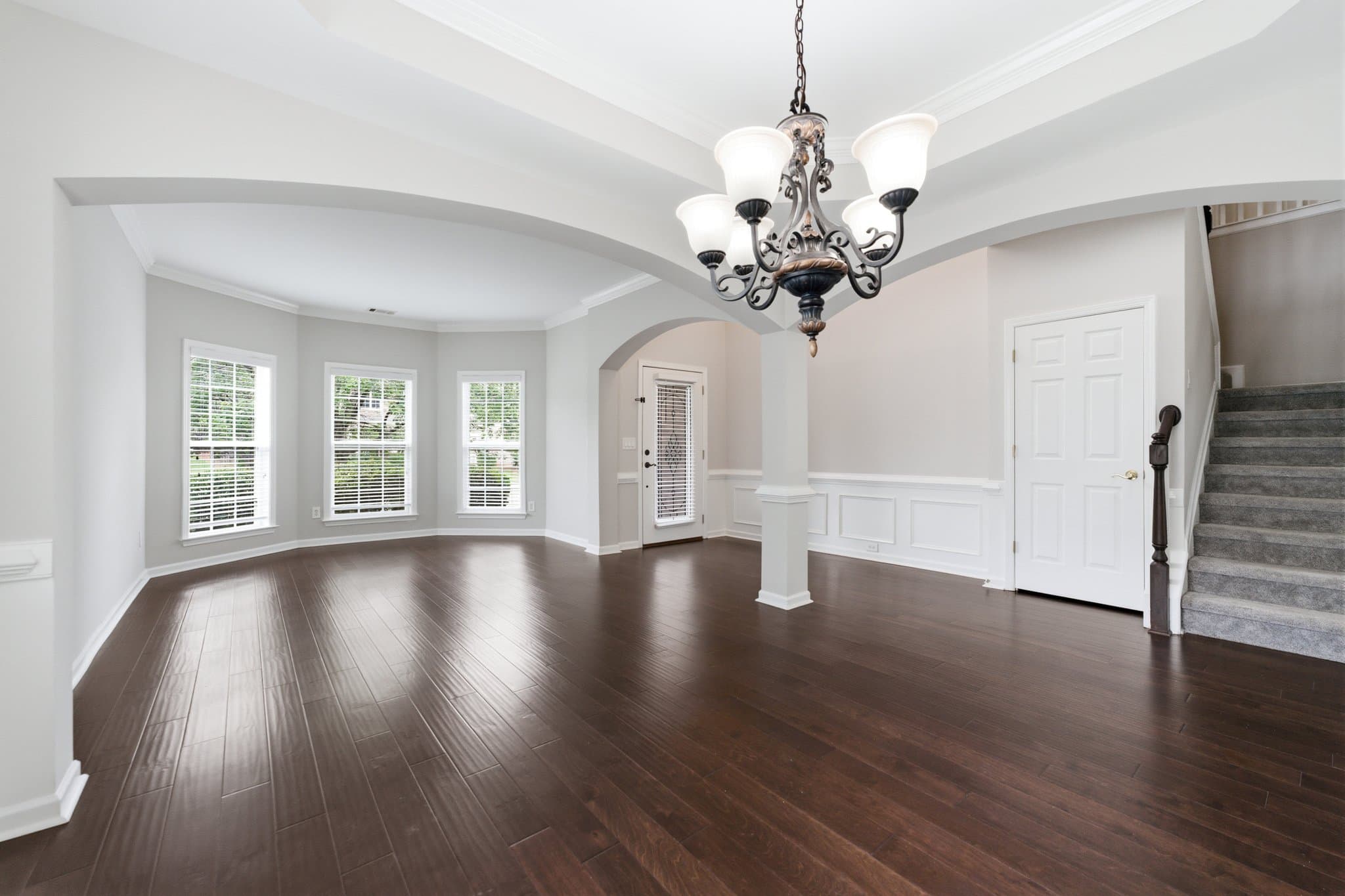 Cumming House: 3210 Warbler Way