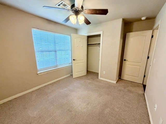 Fayetteville House: 3791 W Mahogany Dr