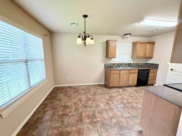 Fayetteville House: 3791 W Mahogany Dr
