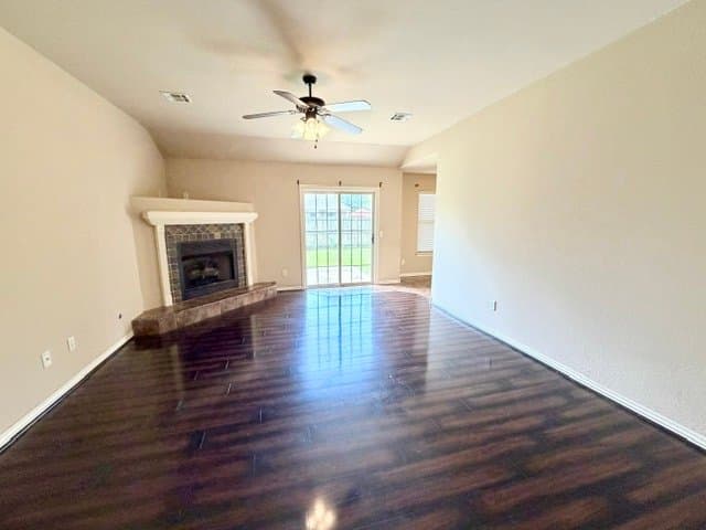 Fayetteville House: 3791 W Mahogany Dr