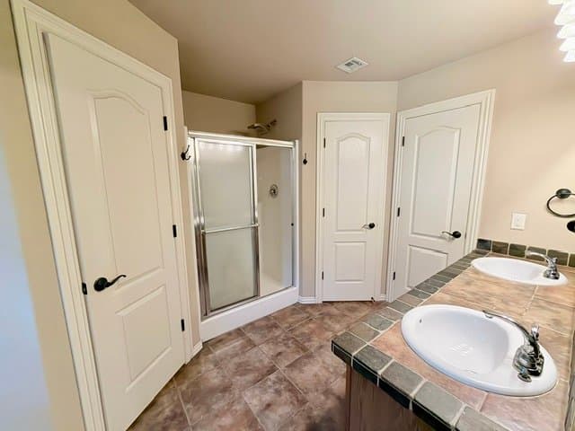 Fayetteville House: 3791 W Mahogany Dr