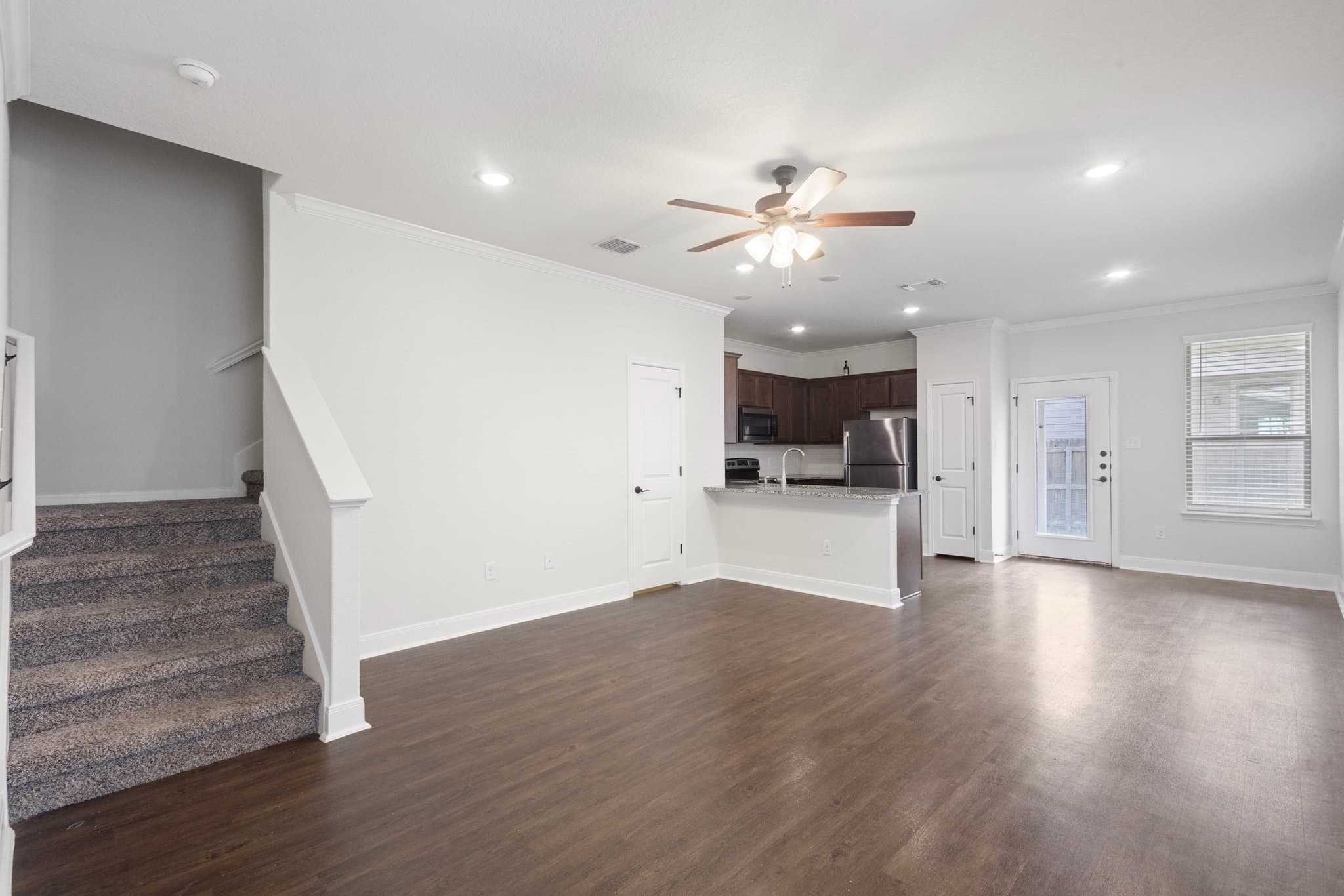 San Antonio Townhome: 10313 Lynwood Vlg