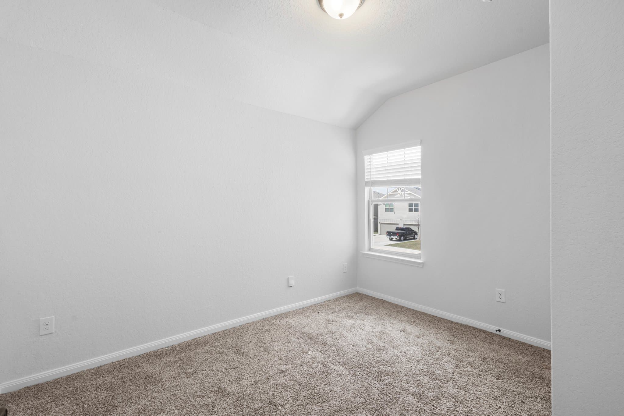 San Antonio Townhome: 10313 Lynwood Vlg