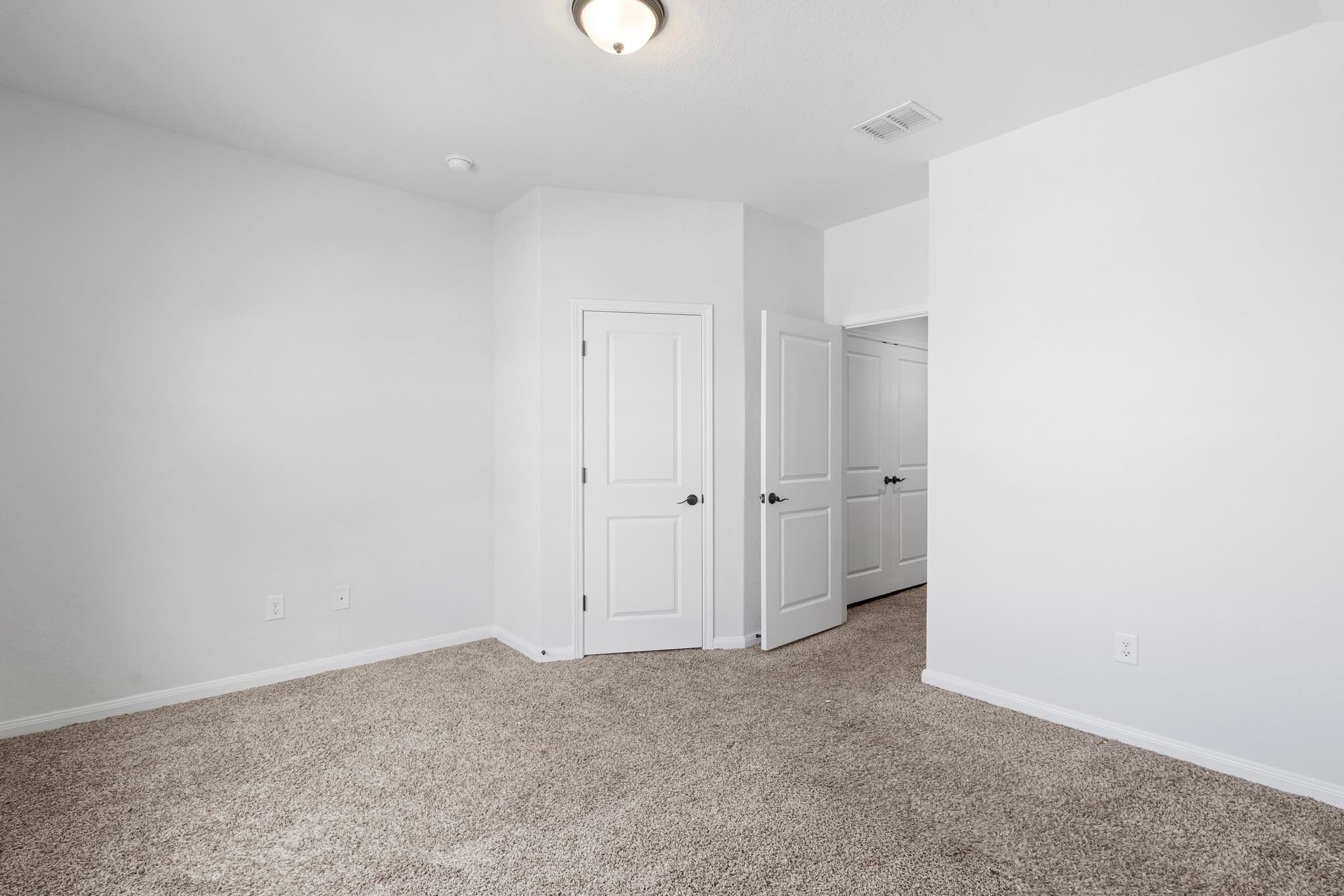 San Antonio Townhome: 10313 Lynwood Vlg
