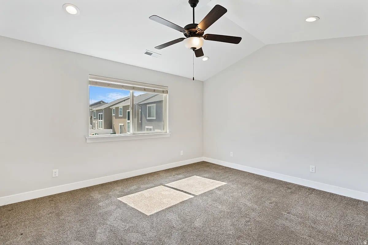 Lehi Single Room: 1721 n 3870 w