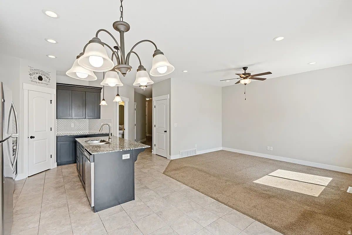 Lehi Single Room: 1721 n 3870 w