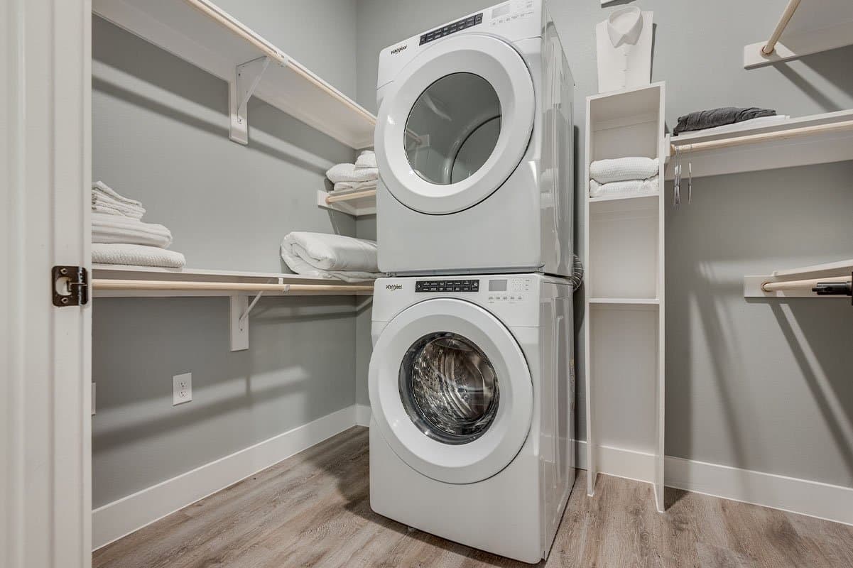 Dallas Apartment: 3700 Ross Ave