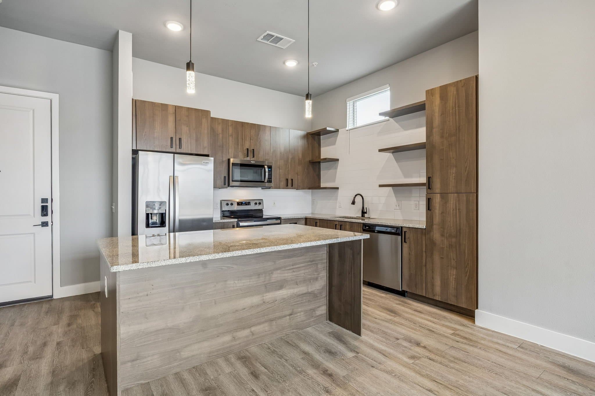 Dallas Apartment: 3700 Ross Ave