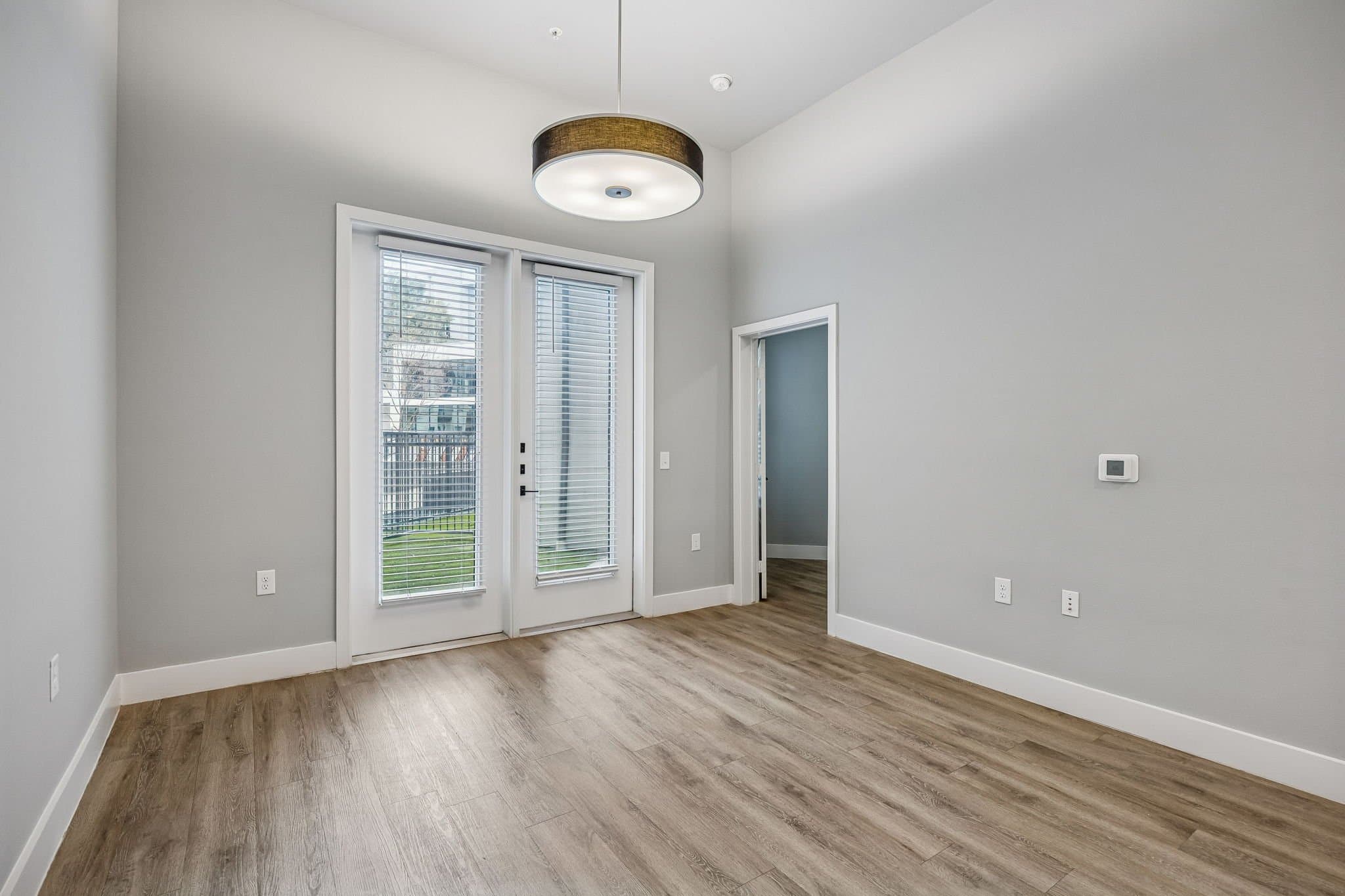 Dallas Apartment: 3700 Ross Ave