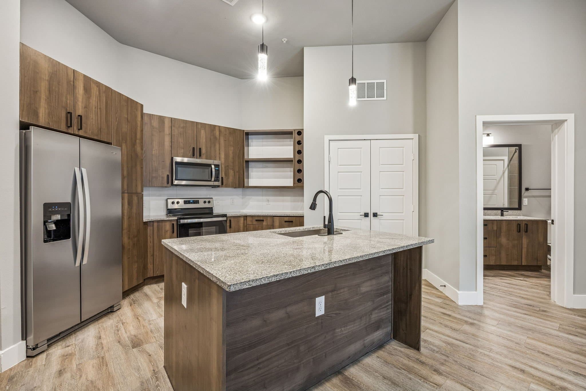 Dallas Apartment: 3700 Ross Ave