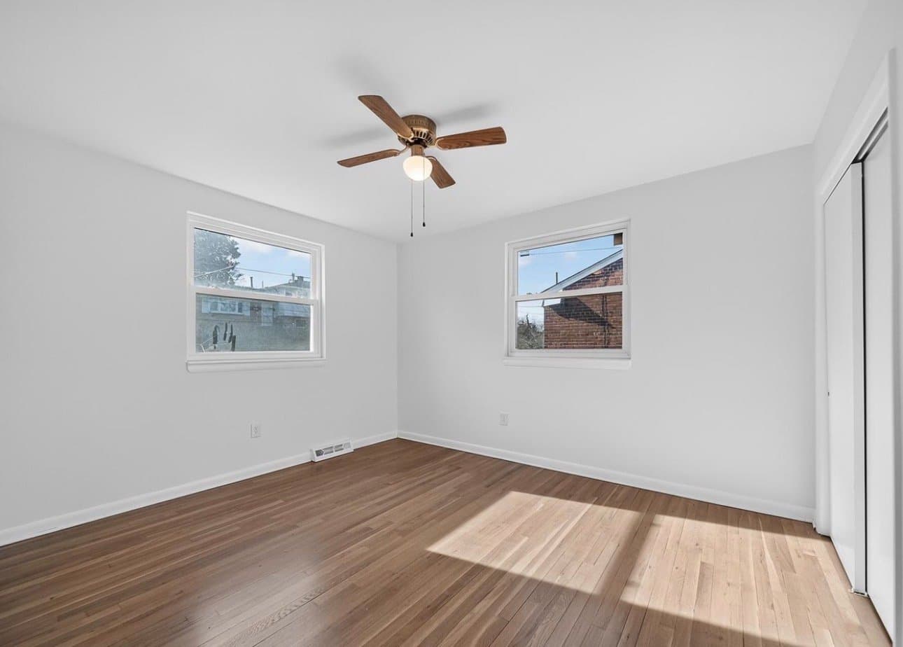 Washington House: 3108 P St SE