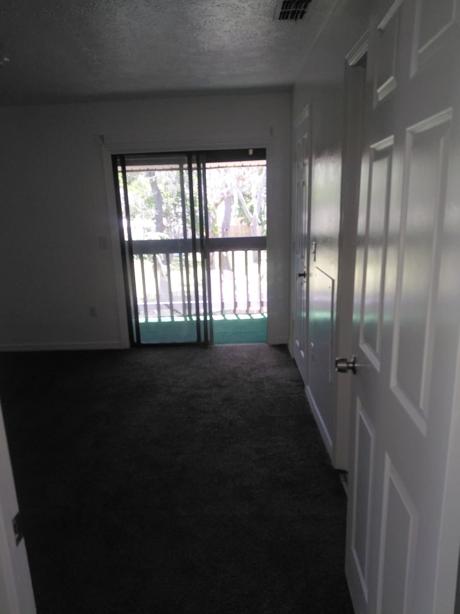 New Port Richey Apartment: 6436 Pennsylvania Ave. Apt 8