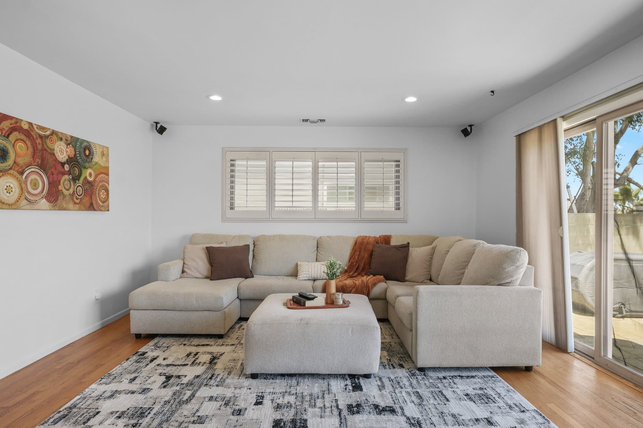 Spring Valley Single Room: 1357 Cornwall st