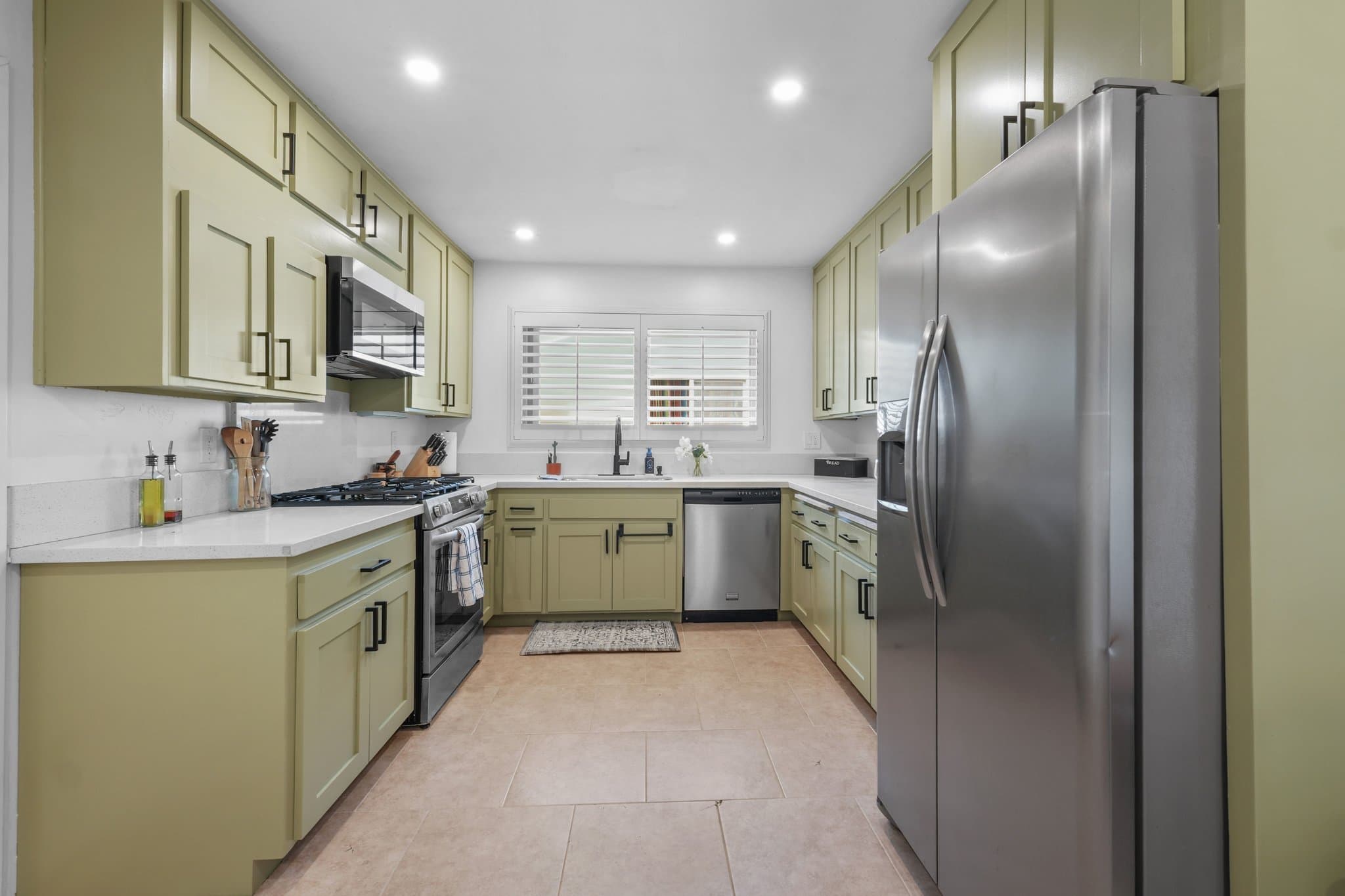 Spring Valley Single Room: 1357 Cornwall st